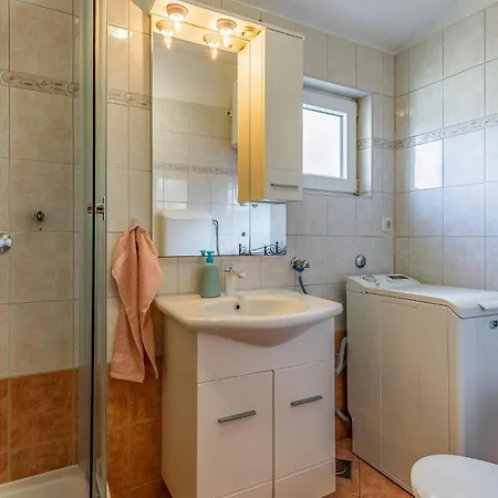 Holiday home 2 Bedroom Amazing In Medulin