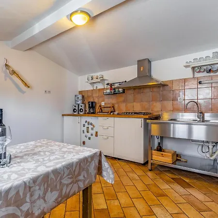 2 Bedroom Amazing In *